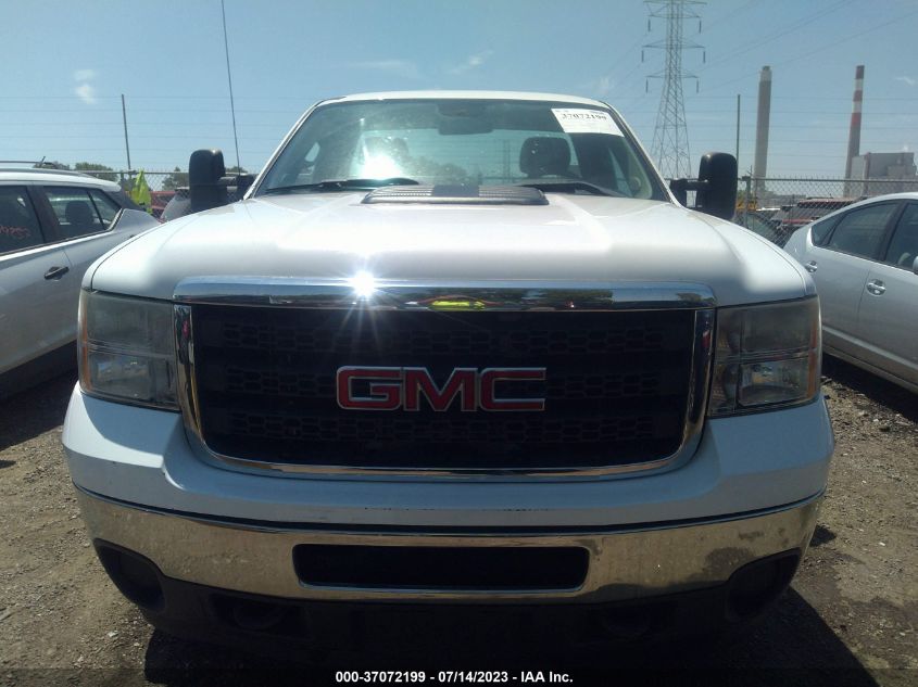2013 GMC SIERRA 2500HD WORK TRUCK - 1GT02ZCG1DZ261100