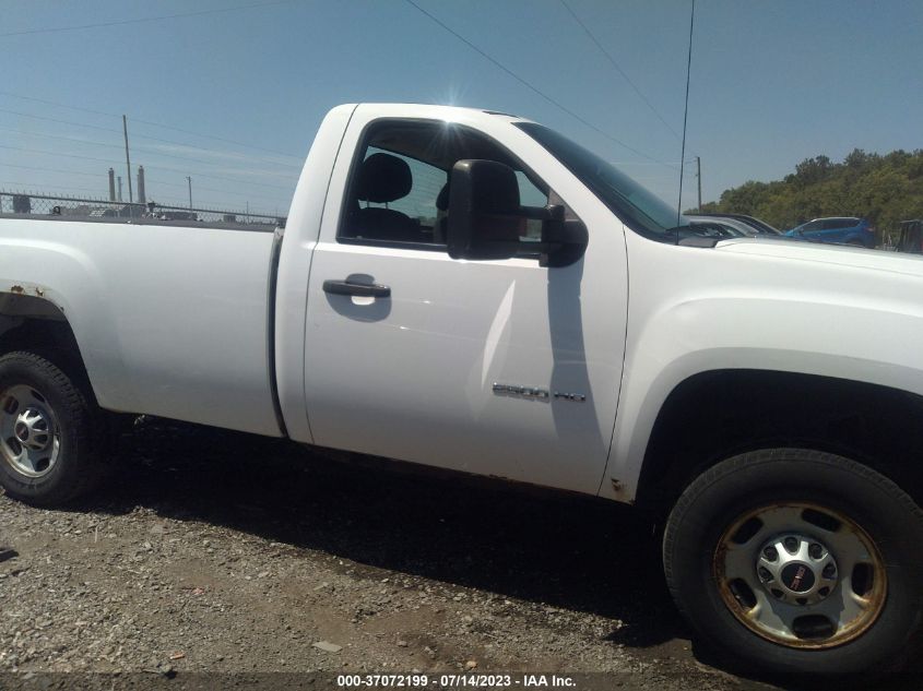 2013 GMC SIERRA 2500HD WORK TRUCK - 1GT02ZCG1DZ261100