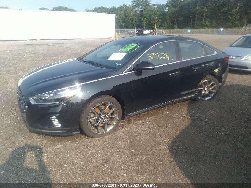 2018 HYUNDAI SONATA LIMITED - 5NPE34AB1JH685392