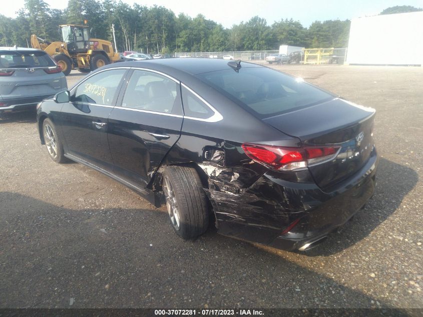 2018 HYUNDAI SONATA LIMITED - 5NPE34AB1JH685392