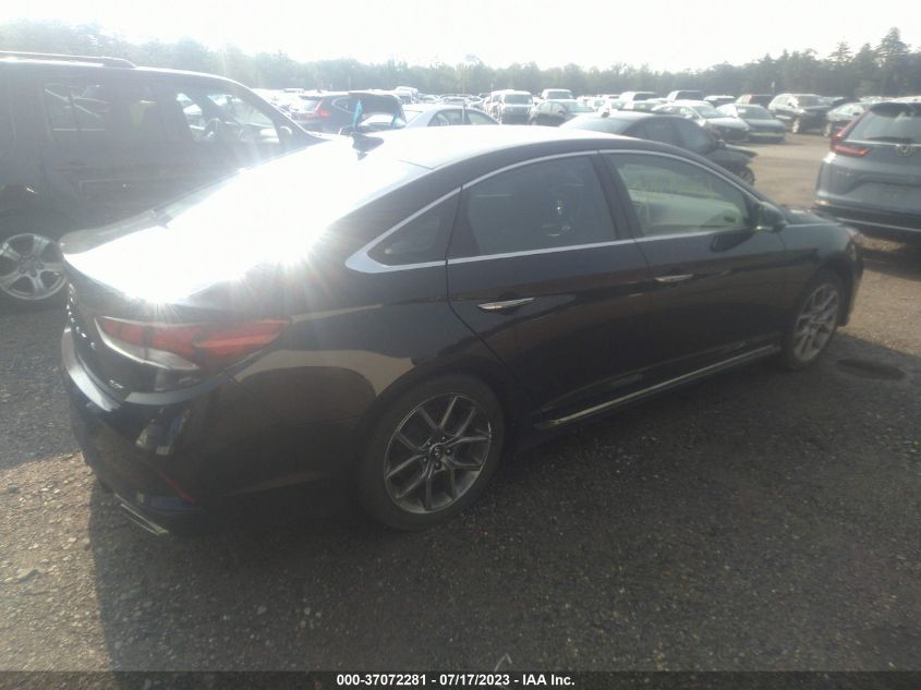 2018 HYUNDAI SONATA LIMITED - 5NPE34AB1JH685392