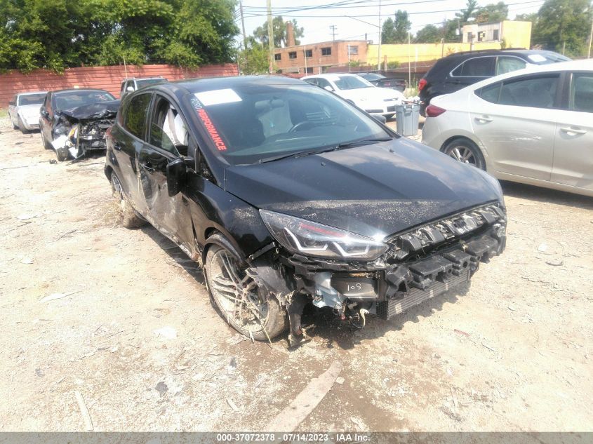 2017 FORD FOCUS ST - 1FADP3L9XHL205379