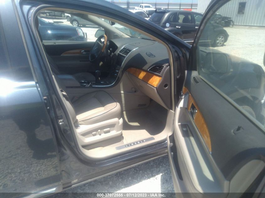 2013 LINCOLN MKX - 2LMDJ8JK7DBL28887