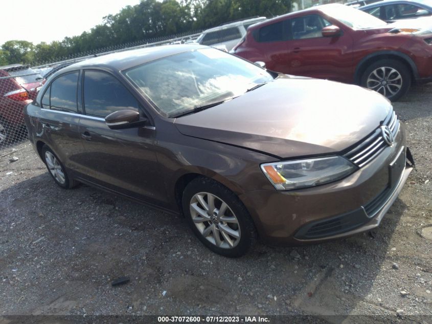 2013 VOLKSWAGEN JETTA SEDAN SE W/CONVENIENCE - 3VWDP7AJ0DM289927