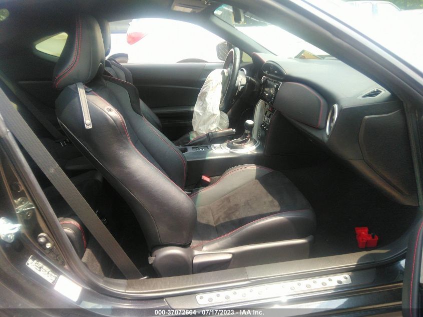 2018 SUBARU BRZ LIMITED - JF1ZCAC17J8601066