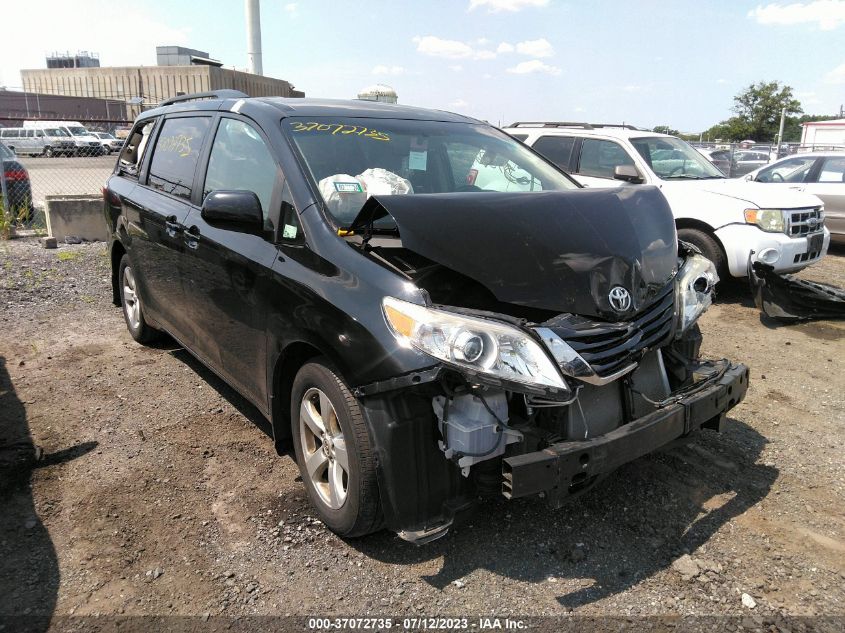 2016 TOYOTA SIENNA LE - 5TDKK3DCXGS752370