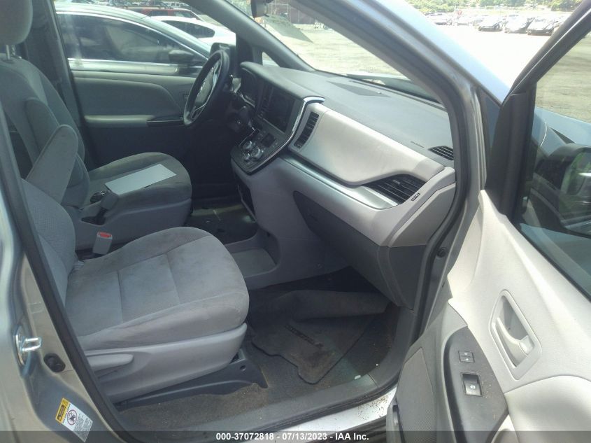 2017 TOYOTA SIENNA L - 5TDZZ3DC1HS772292