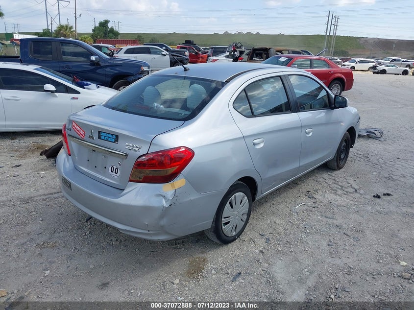 VIN ML32F3FJ6JHF08135 2018 MITSUBISHI MIRAGE G4 ES