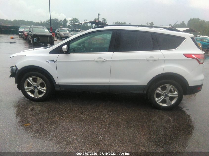 2016 FORD ESCAPE SE - 1FMCU9GX1GUA58089