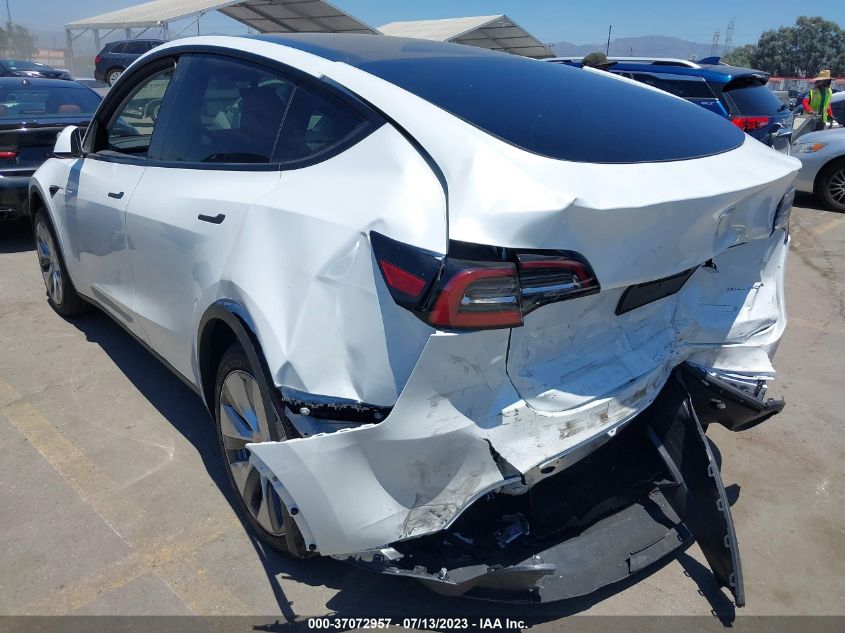 2023 TESLA MODEL Y LONG RANGE - 7SAYGDEE6PA125851