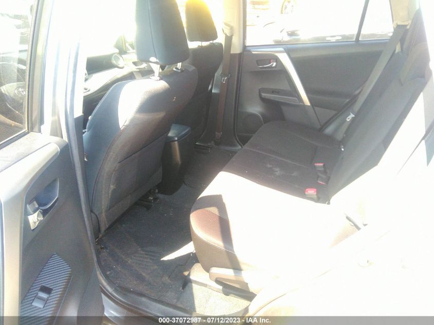 2015 TOYOTA RAV4 XLE - JTMWFREV9FJ042753