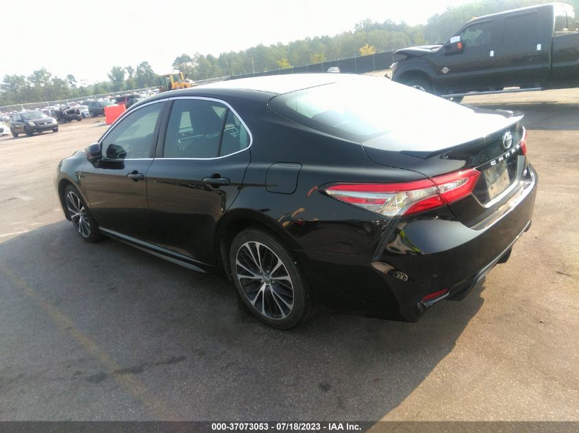 2018 TOYOTA CAMRY LE/SE/XLE/L - 4T1B11HKXJU022823