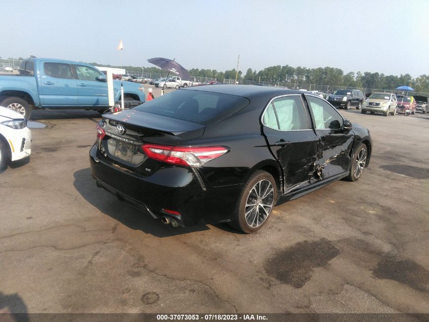 2018 TOYOTA CAMRY LE/SE/XLE/L - 4T1B11HKXJU022823
