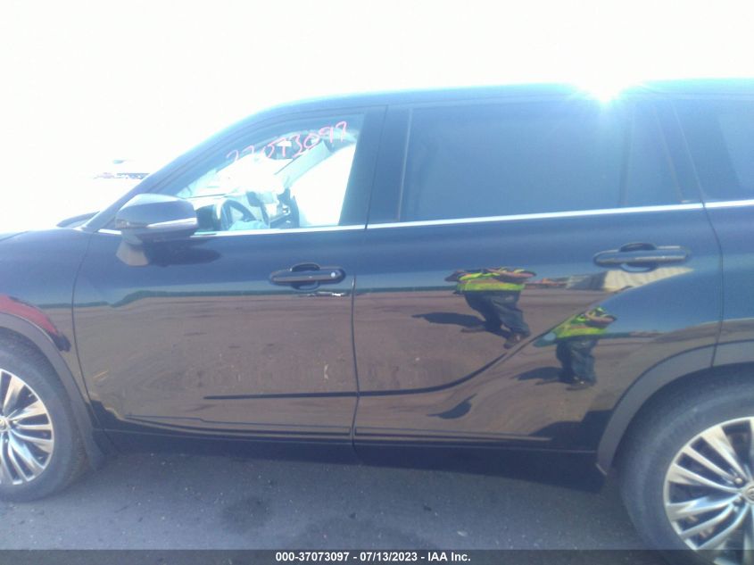 2022 TOYOTA HIGHLANDER PLATINUM - 5TDFZRBH0NS174713
