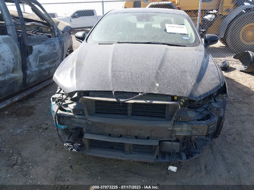2020 FORD FUSION SE - 3FA6P0HD4LR249179