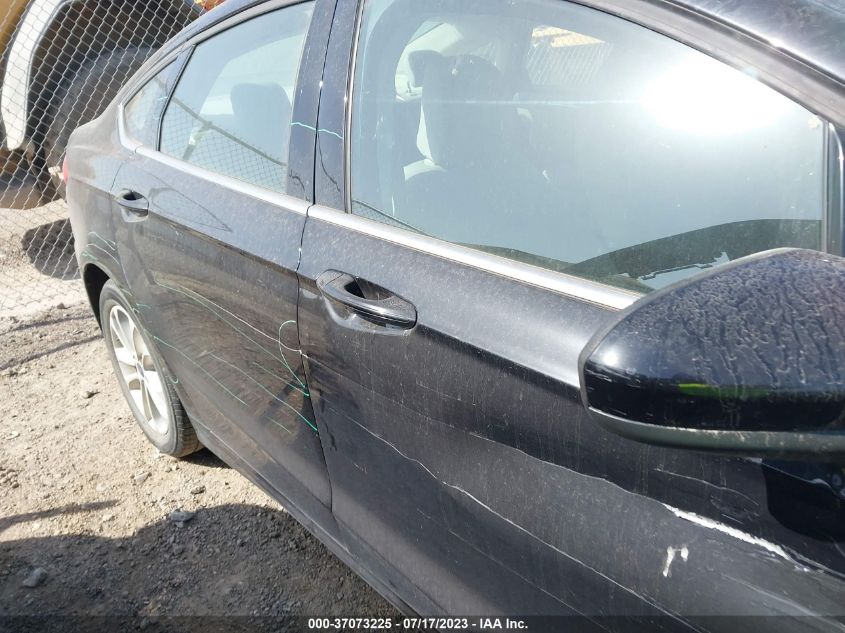 2020 FORD FUSION SE - 3FA6P0HD4LR249179