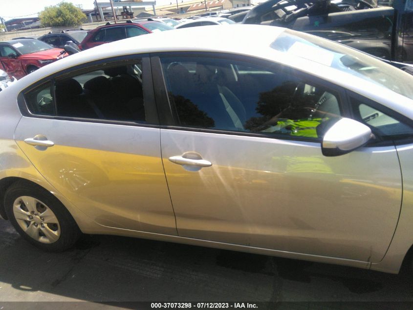 2018 KIA FORTE LX - 3KPFK4A79JE168848