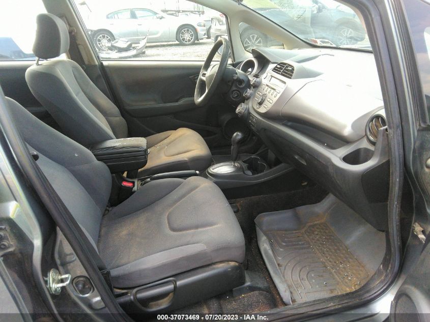 2013 HONDA FIT - JHMGE8H30DC006820