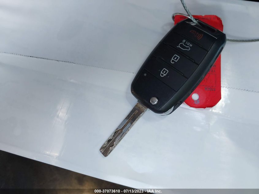 2017 KIA SOUL BASE - KNDJN2A20H7433631