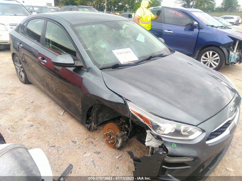 VIN 3KPF34AD8KE069944 2019 KIA FORTE S