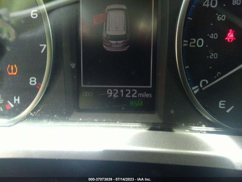 2018 TOYOTA RAV4 XLE/ADVENTURE - JTMWFREV0JJ735963