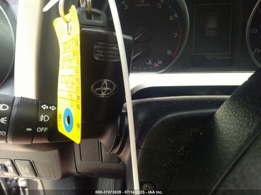 2018 TOYOTA RAV4 XLE/ADVENTURE - JTMWFREV0JJ735963