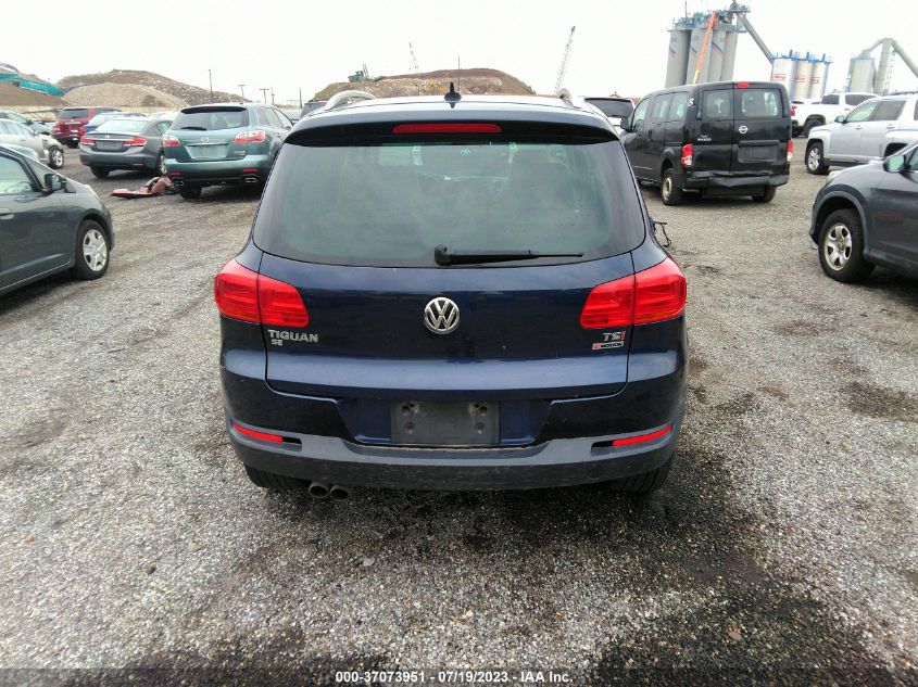 2016 VOLKSWAGEN TIGUAN SE - WVGBV7AX5GW507834