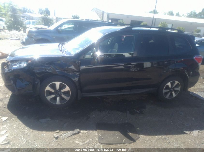 2018 SUBARU FORESTER PREMIUM - JF2SJAGC5JH597551