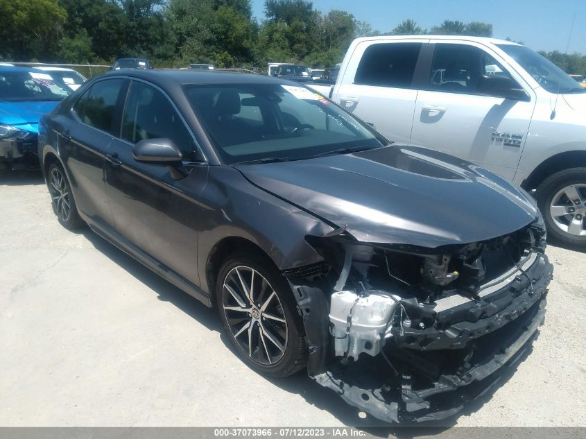 2021 TOYOTA CAMRY SE - 4T1G11AK3MU426065