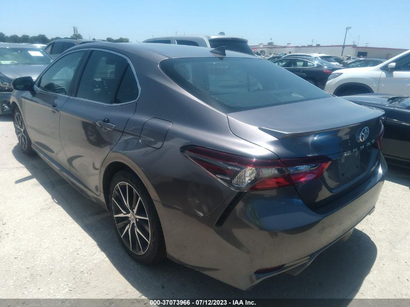 2021 TOYOTA CAMRY SE - 4T1G11AK3MU426065