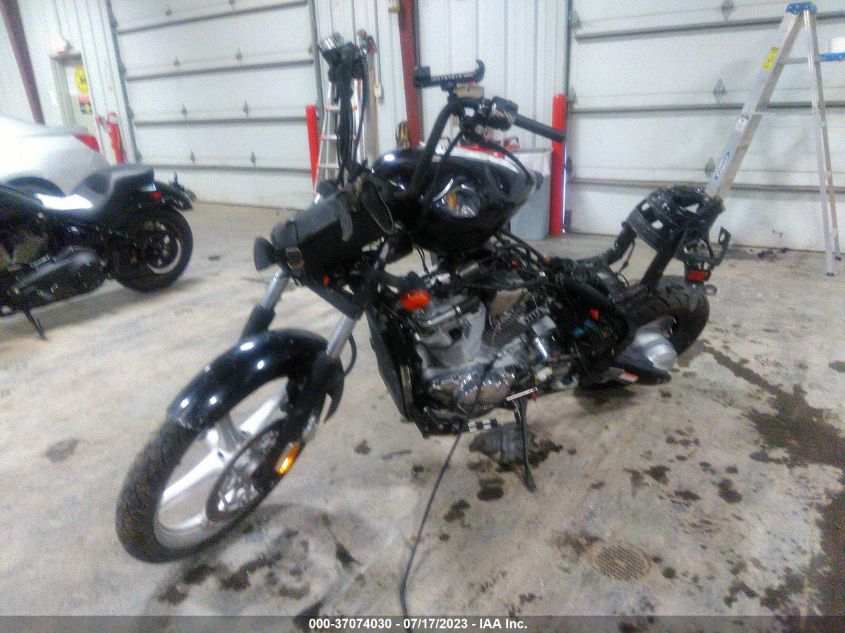 2010 HONDA VT1300 CS JH2SC6706AK001028