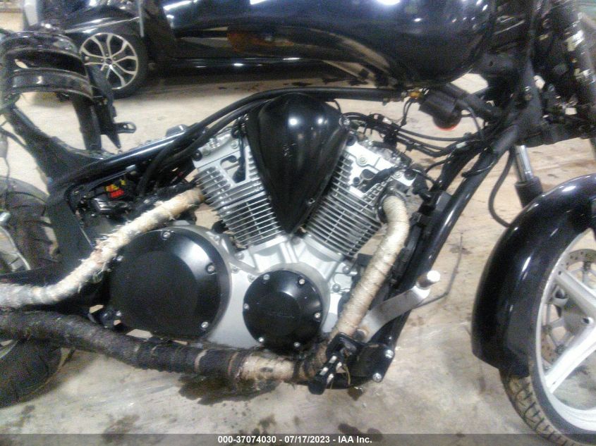 2010 HONDA VT1300 CS JH2SC6706AK001028