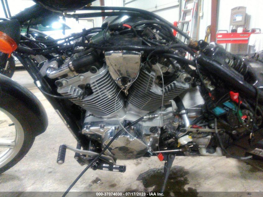 2010 HONDA VT1300 CS JH2SC6706AK001028