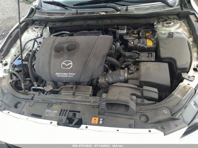 2018 MAZDA MAZDA3 4-DOOR TOURING - 3MZBN1V31JM252306