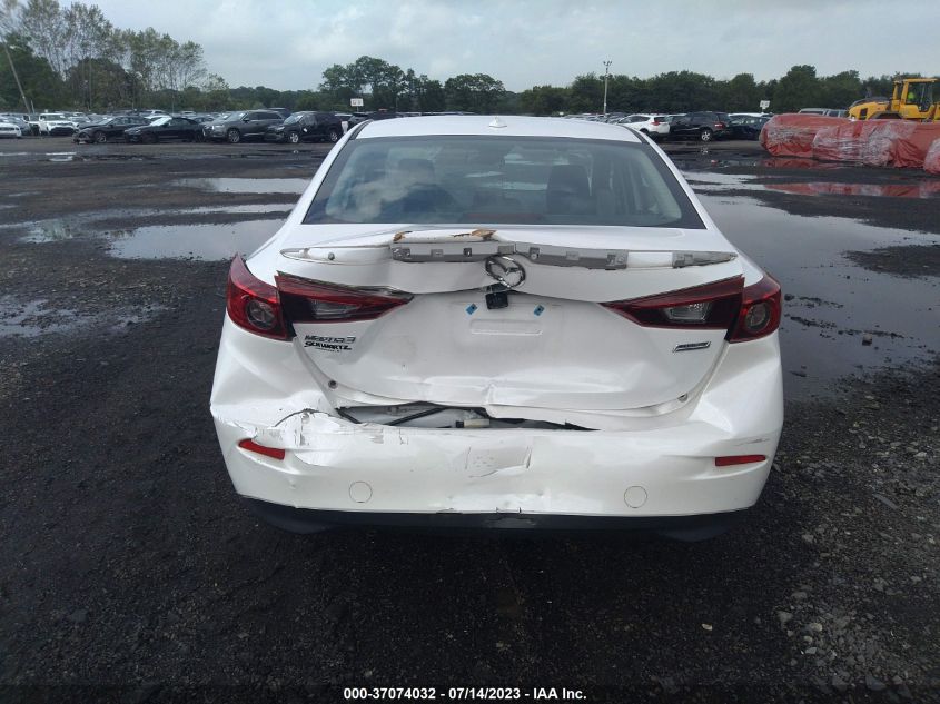 2018 MAZDA MAZDA3 4-DOOR TOURING - 3MZBN1V31JM252306