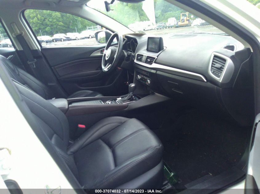 2018 MAZDA MAZDA3 4-DOOR TOURING - 3MZBN1V31JM252306