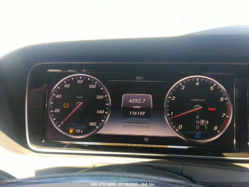 2015 MERCEDES-BENZ S-CLASS S 550 - WDDUG8CB8FA169314