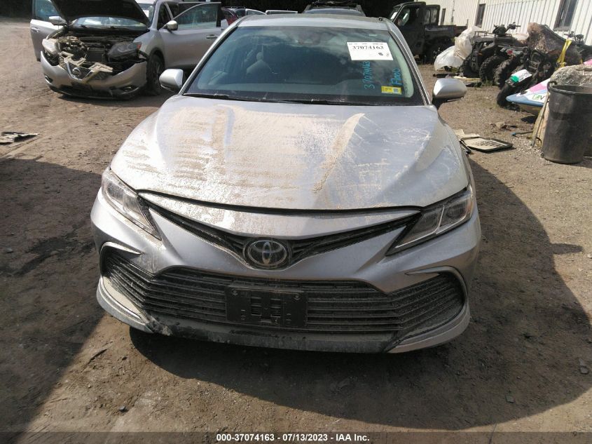 2021 TOYOTA CAMRY LE - 4T1C11BK1MU020122