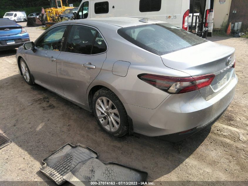 2021 TOYOTA CAMRY LE - 4T1C11BK1MU020122