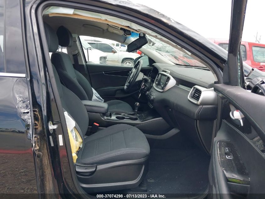 2018 KIA SORENTO LX - 5XYPGDA38JG379528