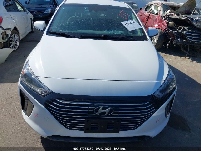 2017 HYUNDAI IONIQ HYBRID SEL - KMHC75LC2HU058168