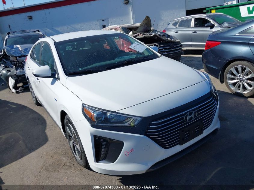 2017 HYUNDAI IONIQ HYBRID SEL - KMHC75LC2HU058168