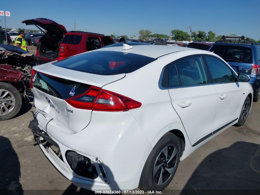 2017 HYUNDAI IONIQ HYBRID SEL - KMHC75LC2HU058168