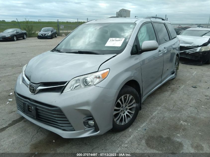2018 TOYOTA SIENNA XLE AUTO ACCESS - 5TDYZ3DC4JS915995