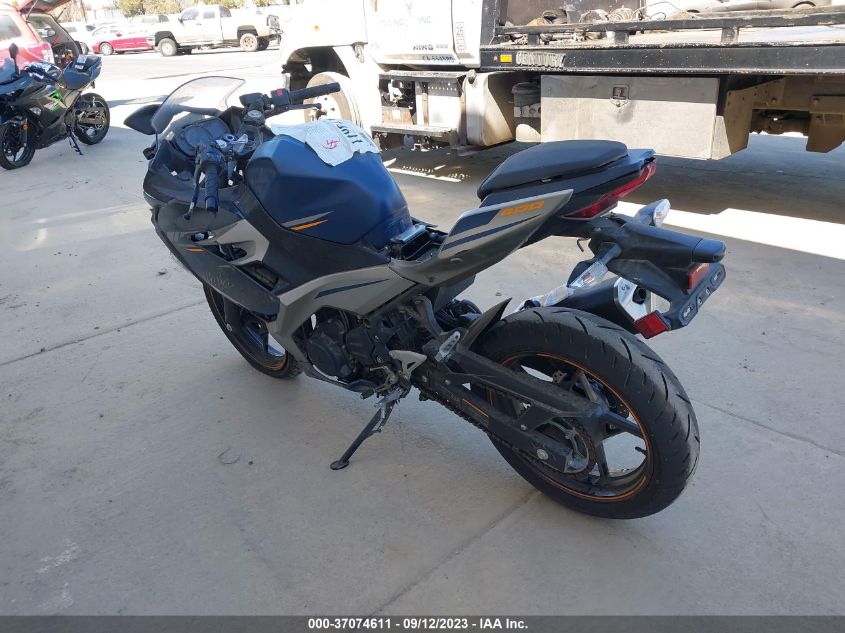 2023 KAWASAKI EX400 JKAEXKG17PDAL0351