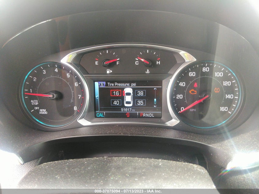 VIN 1G1ZD5ST2JF264098 2018 CHEVROLET MALIBU LT