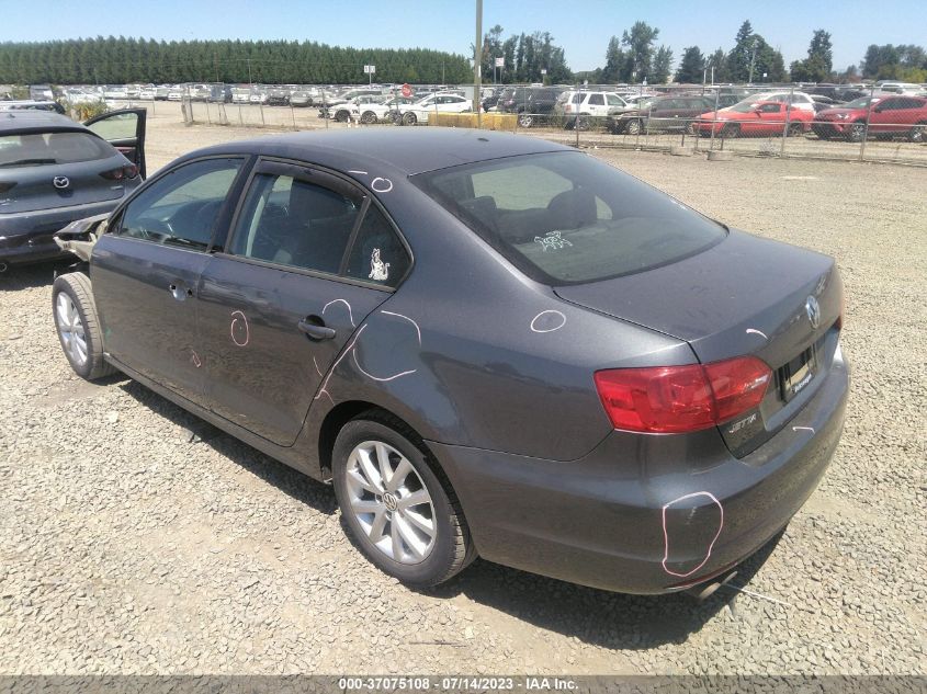 2014 VOLKSWAGEN JETTA SEDAN S - 3VW2K7AJXEM328577