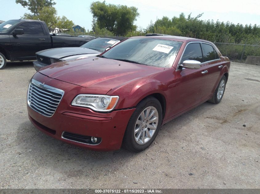 2013 CHRYSLER 300C 2C3CCAET8DH577619