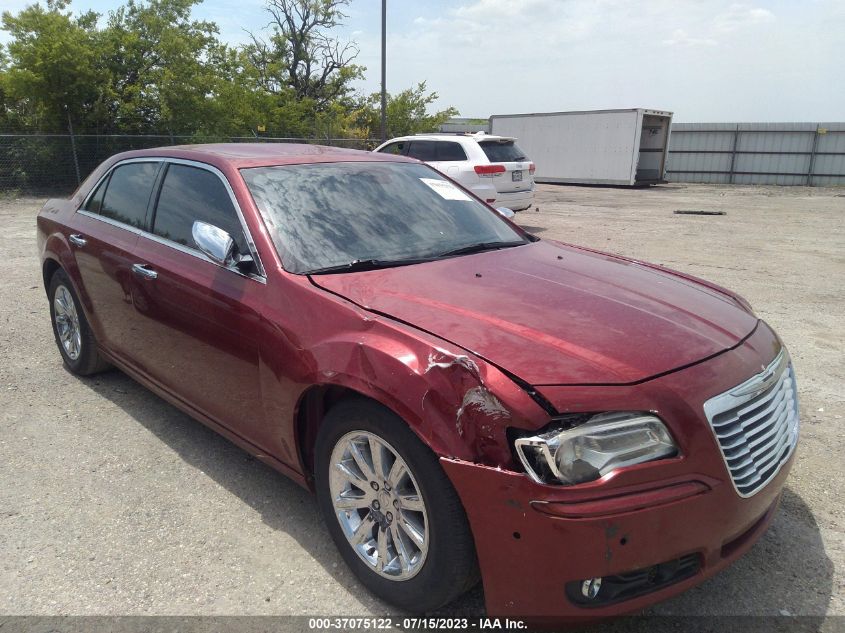 2013 CHRYSLER 300C 2C3CCAET8DH577619