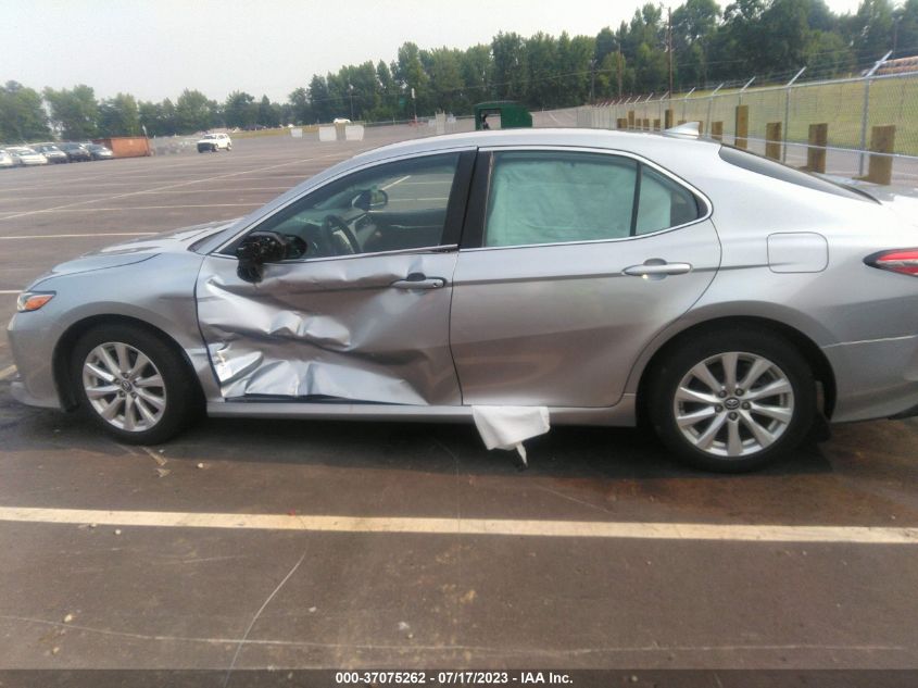 2019 TOYOTA CAMRY LE/SE/XLE/L - 4T1B11HK1KU793673